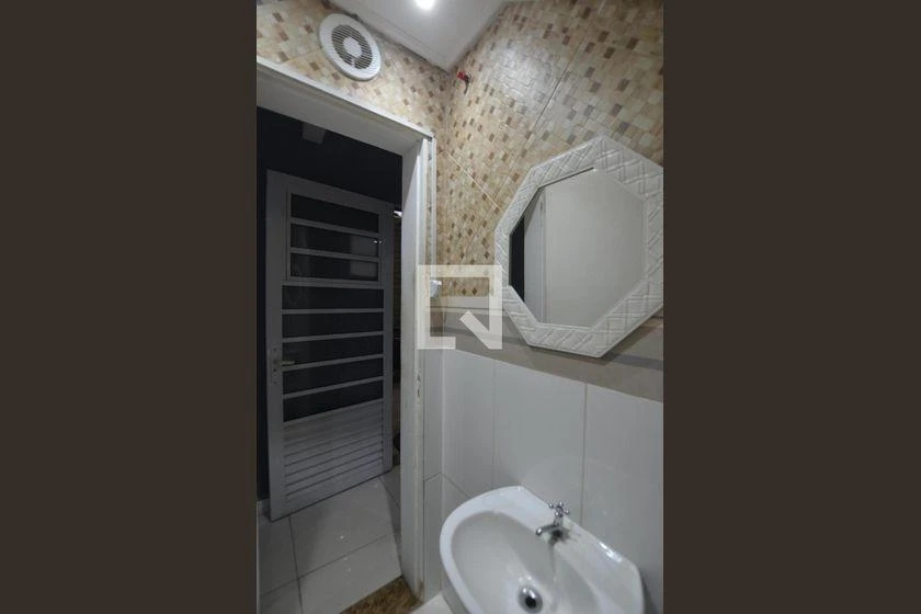 Будинок із 3 спальнями та заскленим балконом — photo 37