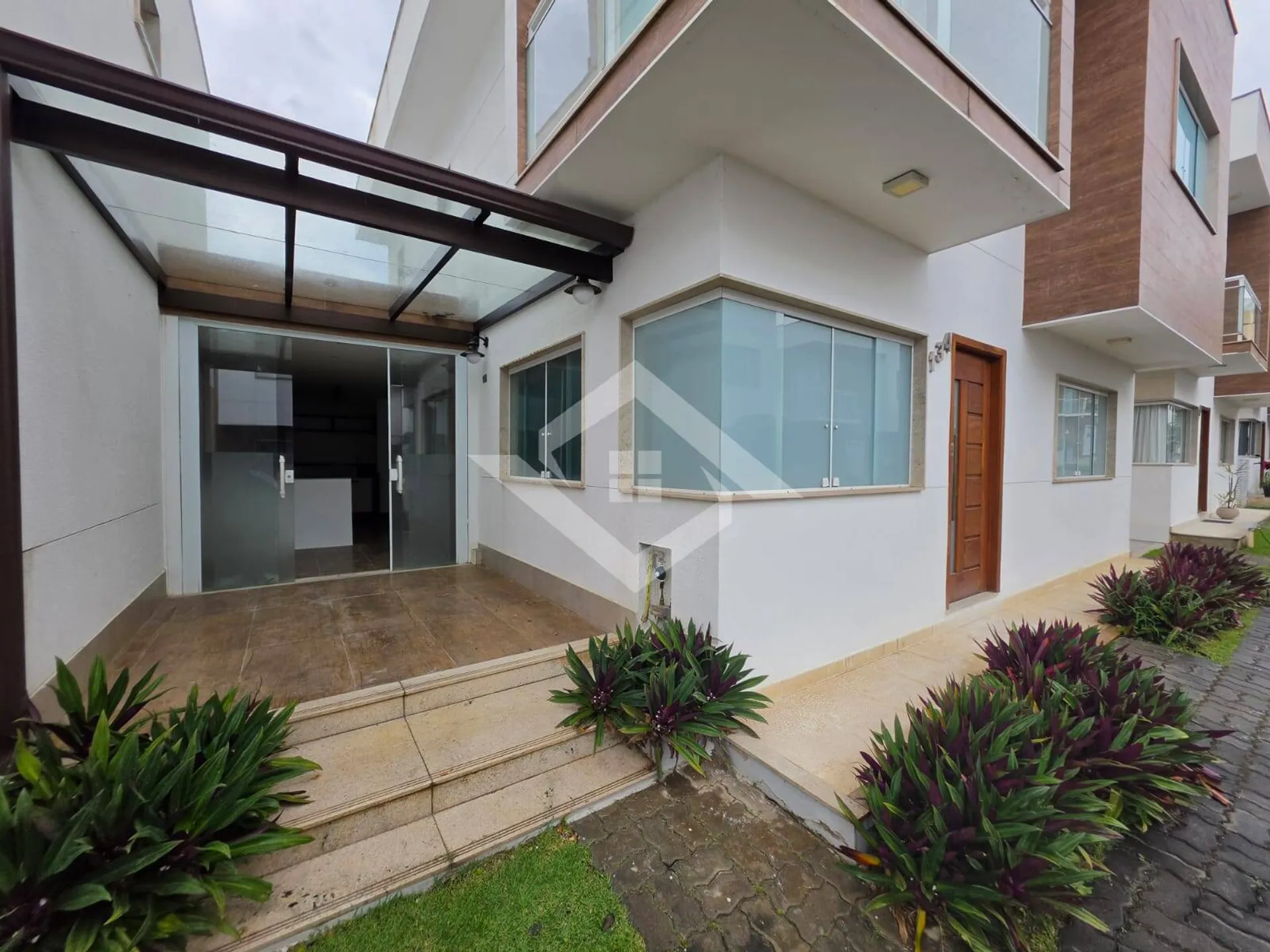 Casa duplex com 140 m², 3 dormitórios e 4 banheiros — photo 3