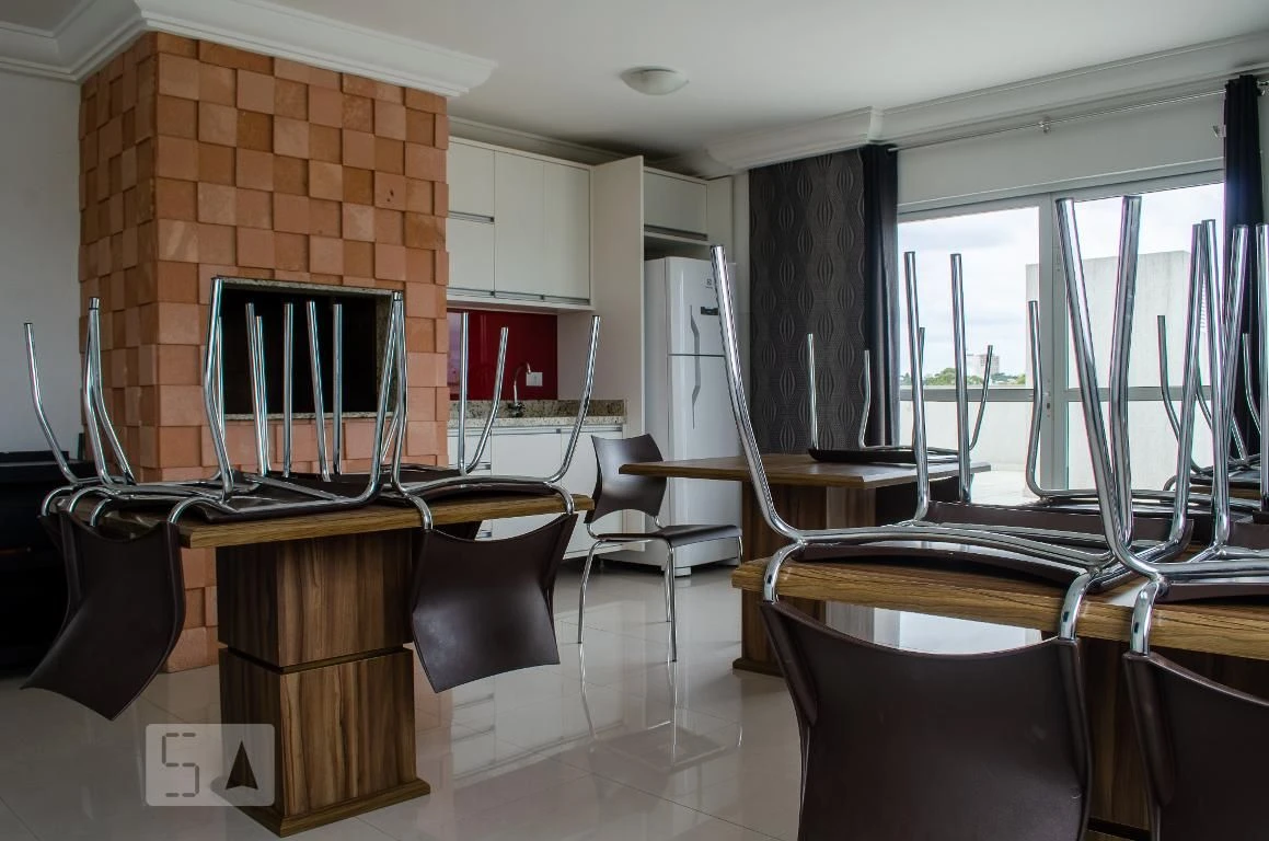 Furnished studio, 40 m², with a home office — photo 18