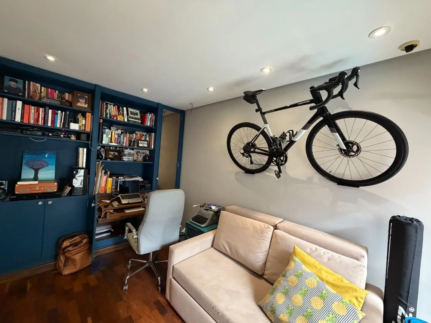Apartamento mobiliado com 3 quartos e cozinha integrada — photo 4