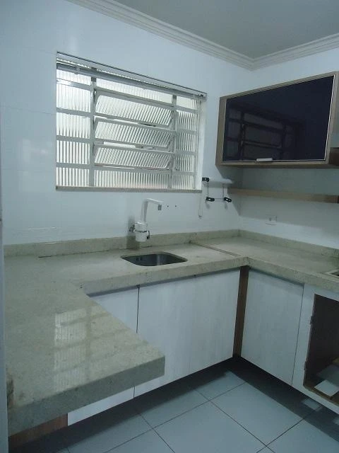 3-bedroom apartment with 1 suite and 1 parking space — photo 23