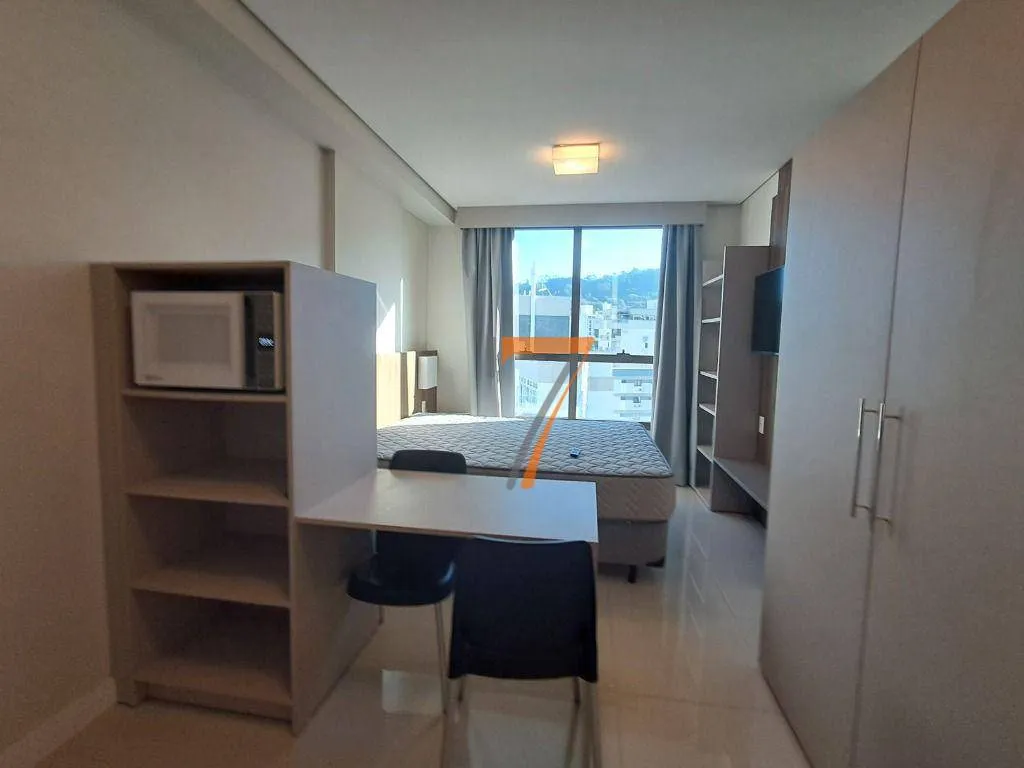 Studio mobiliado de 30 m² com 1 quarto e banheiro — photo 13