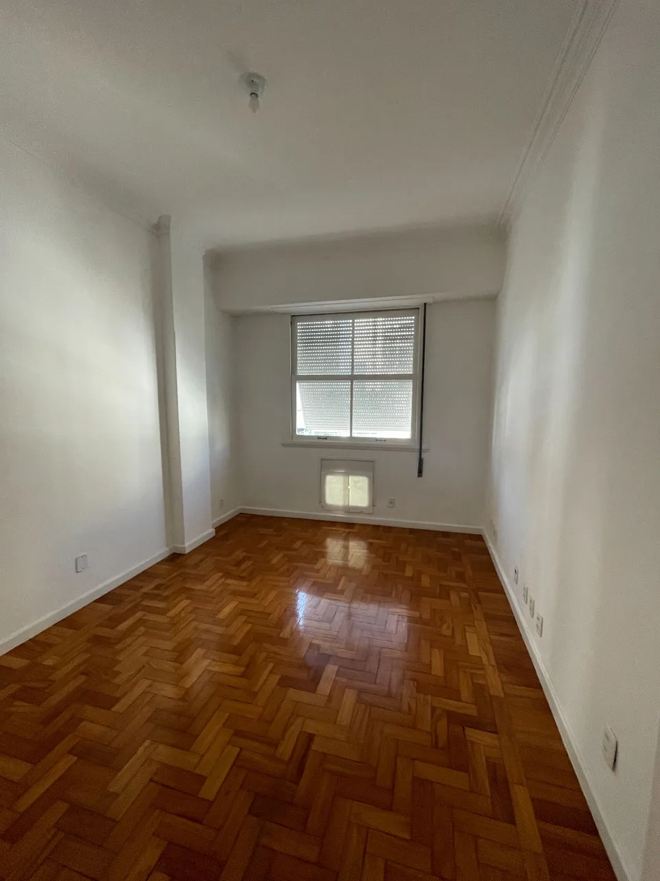 Apartment with open-plan kitchen, 3 bedrooms and parking — photo 11