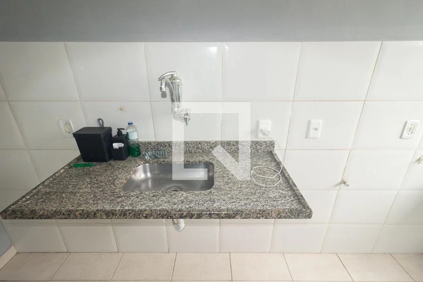 Квартира с 2 спальнями, в доме есть бассейн — photo 19