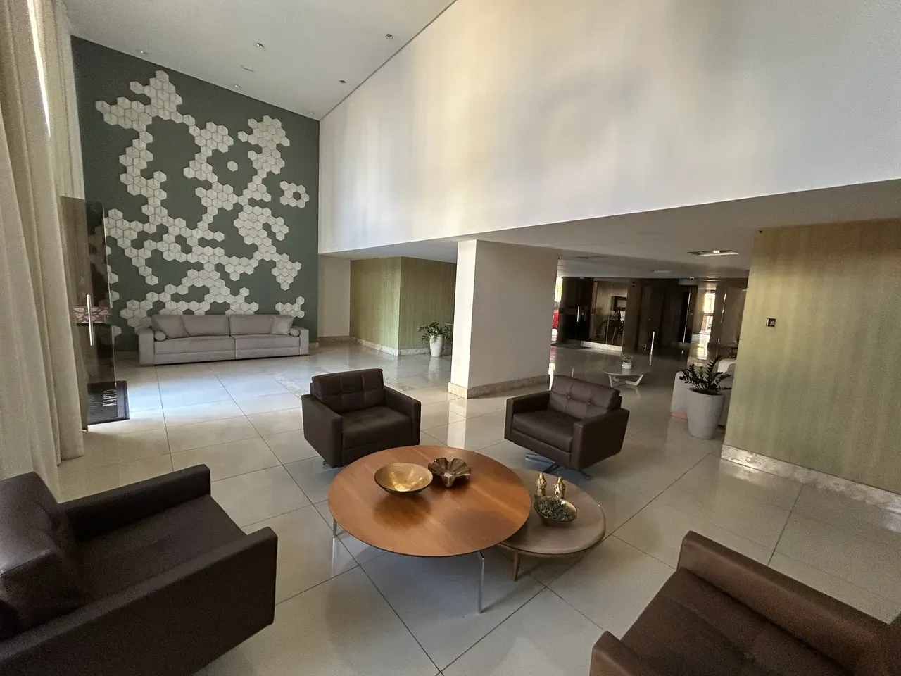 3-bedroom apartment, all with their own bathrooms, 137 m² — photo 13