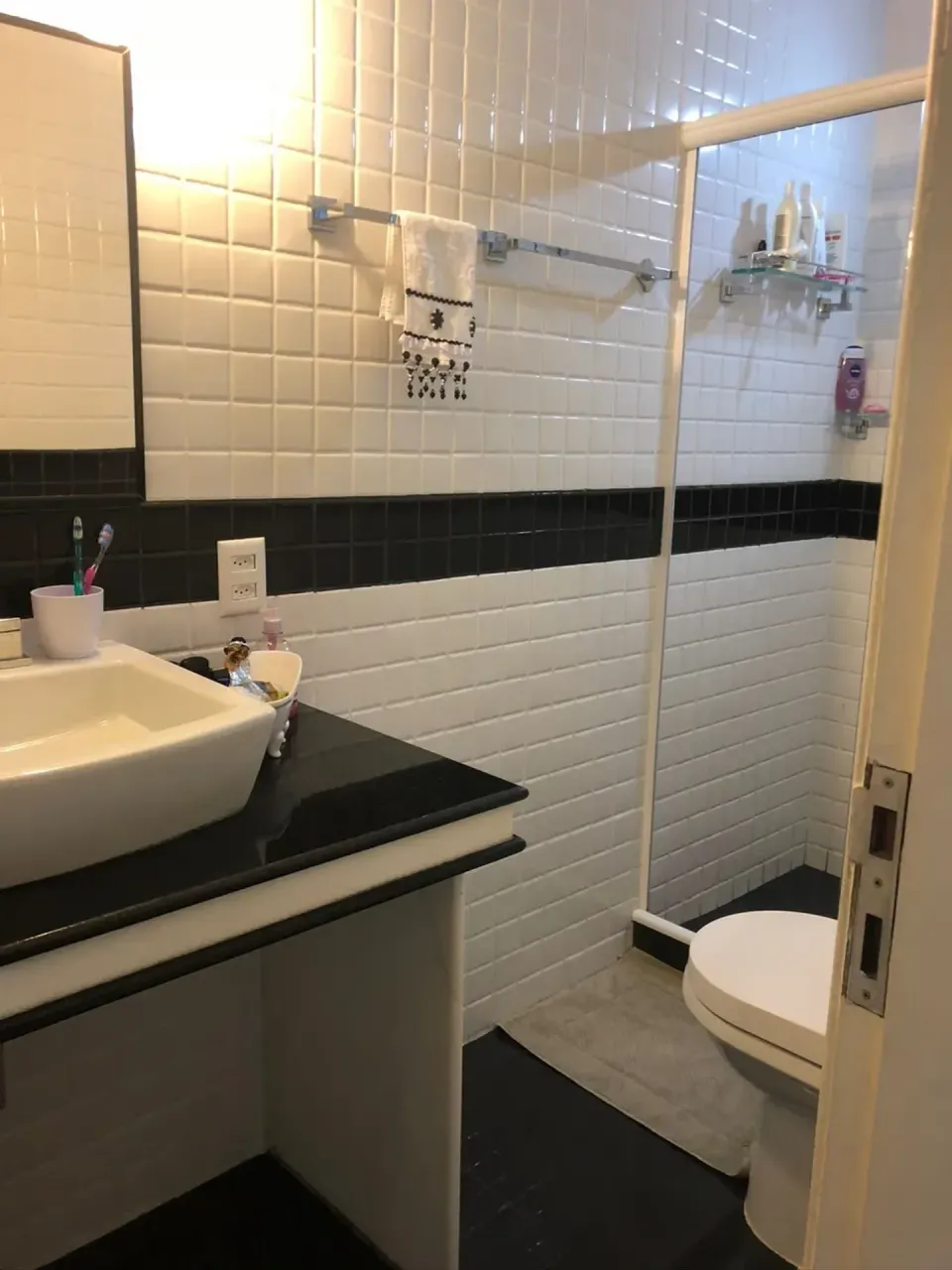 Apartamento de 4 quartos com 4 vagas e varanda fechada — photo 3