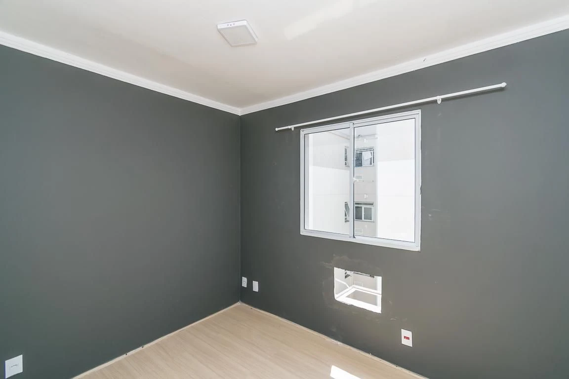 2-bedroom apartment in a building with a gym — photo 16