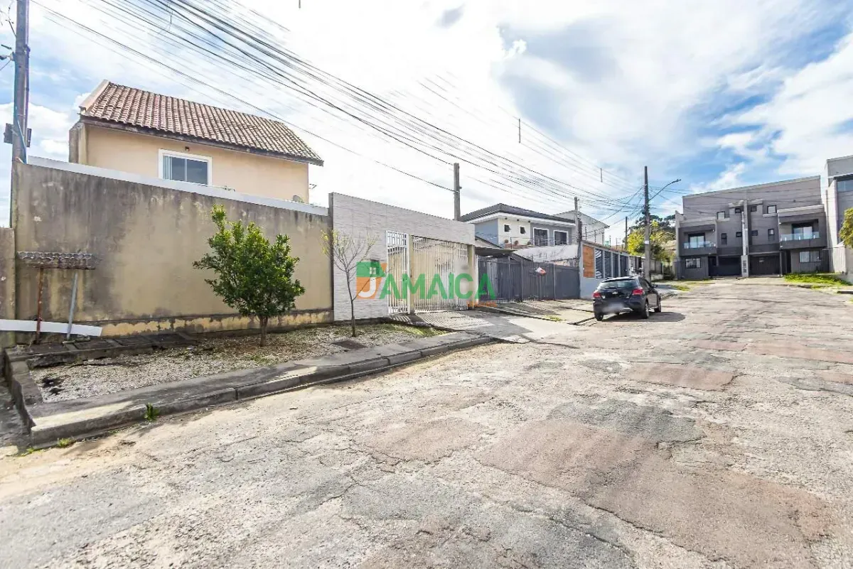 Unfurnished 101 m² house with 3 bedrooms and 3 parking — photo 24