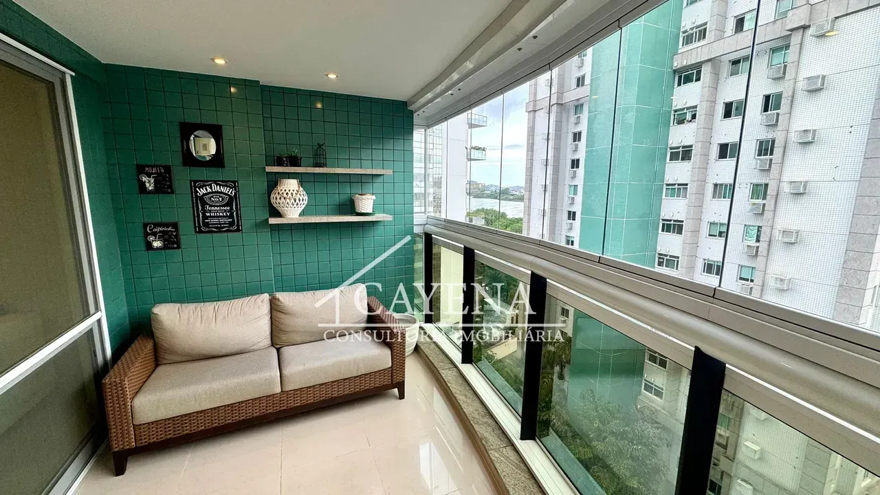 Furnished 4-bedroom apartment with glazed balcony — photo 7