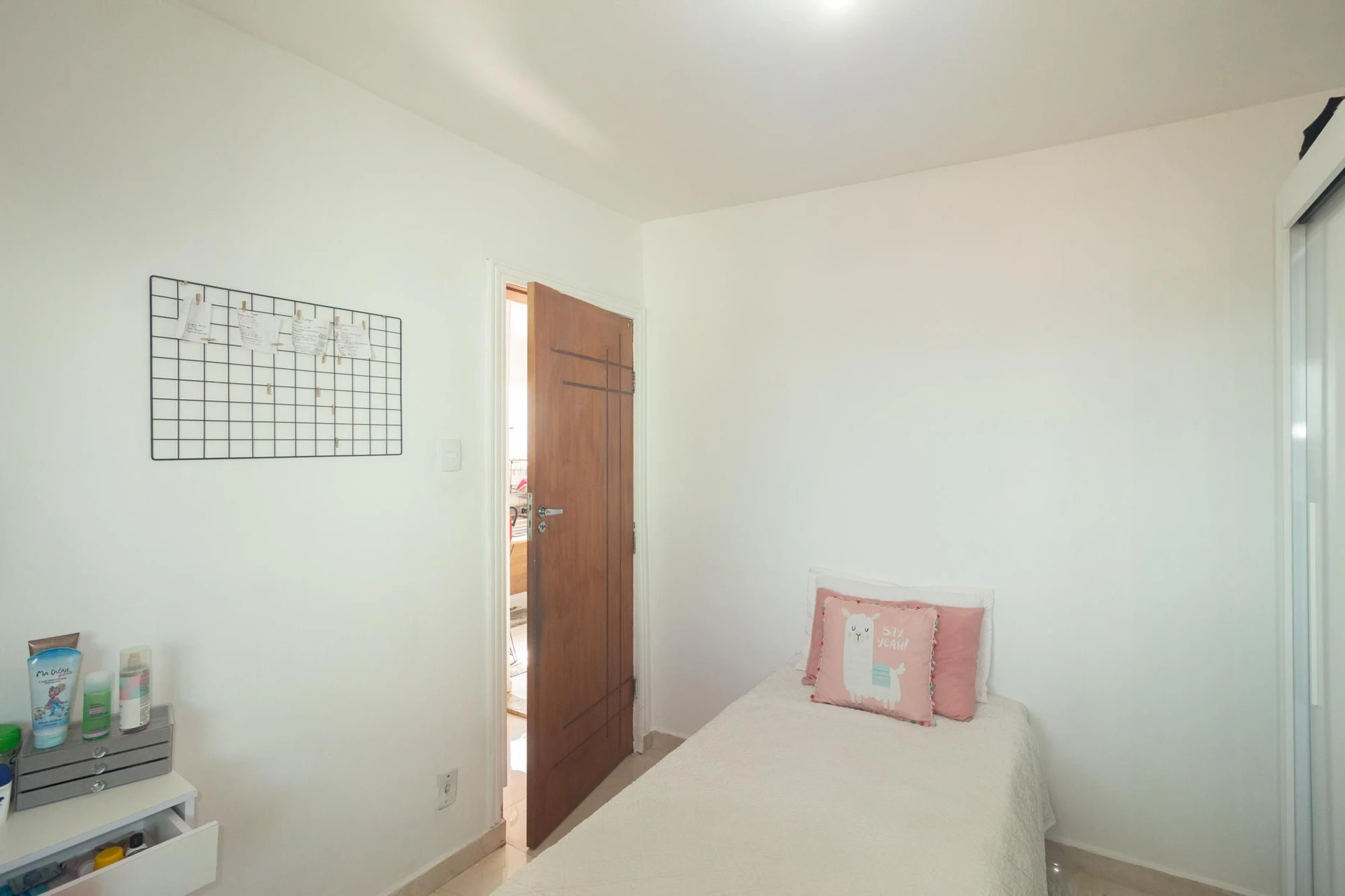 Furnished house with 2 bedrooms and 1 bathroom — photo 24