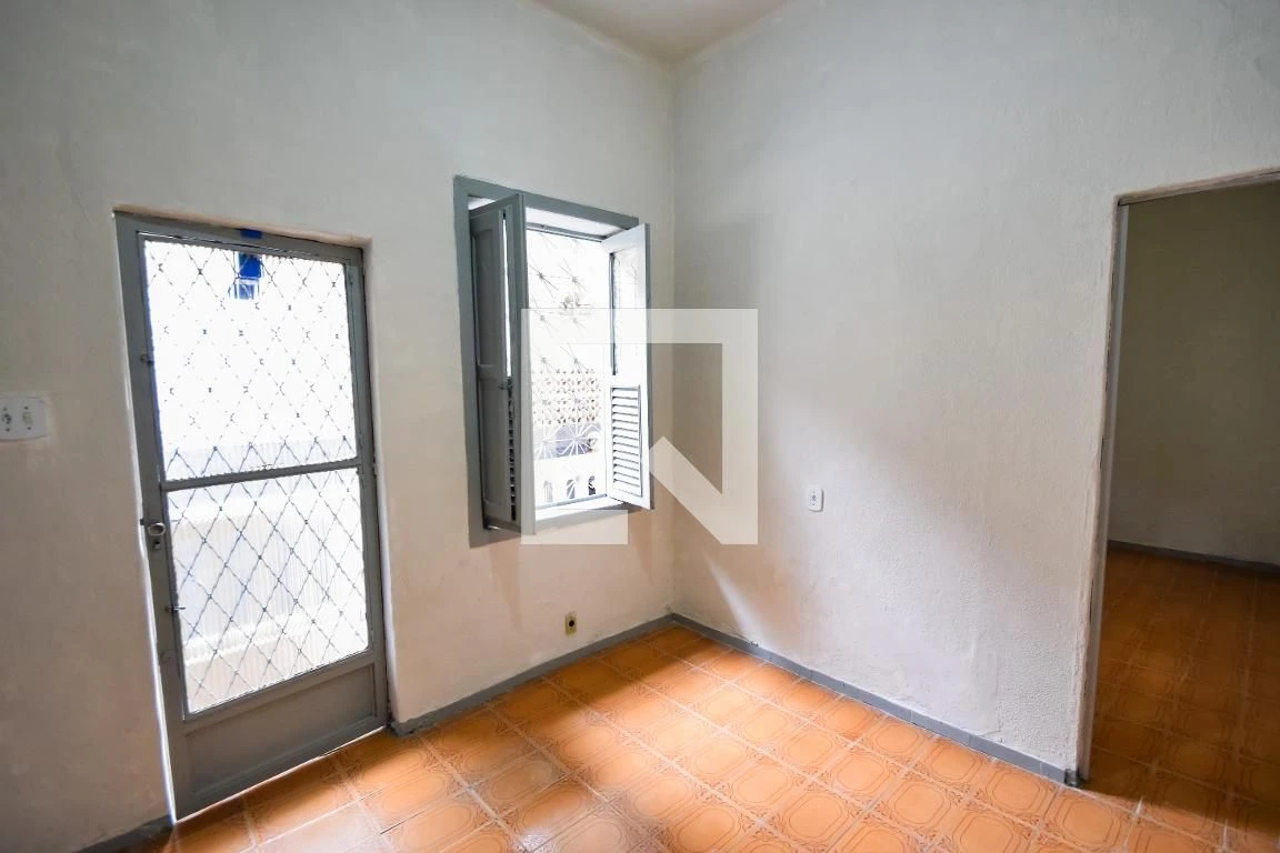 House with 1 bedroom and a private garden — photo 13