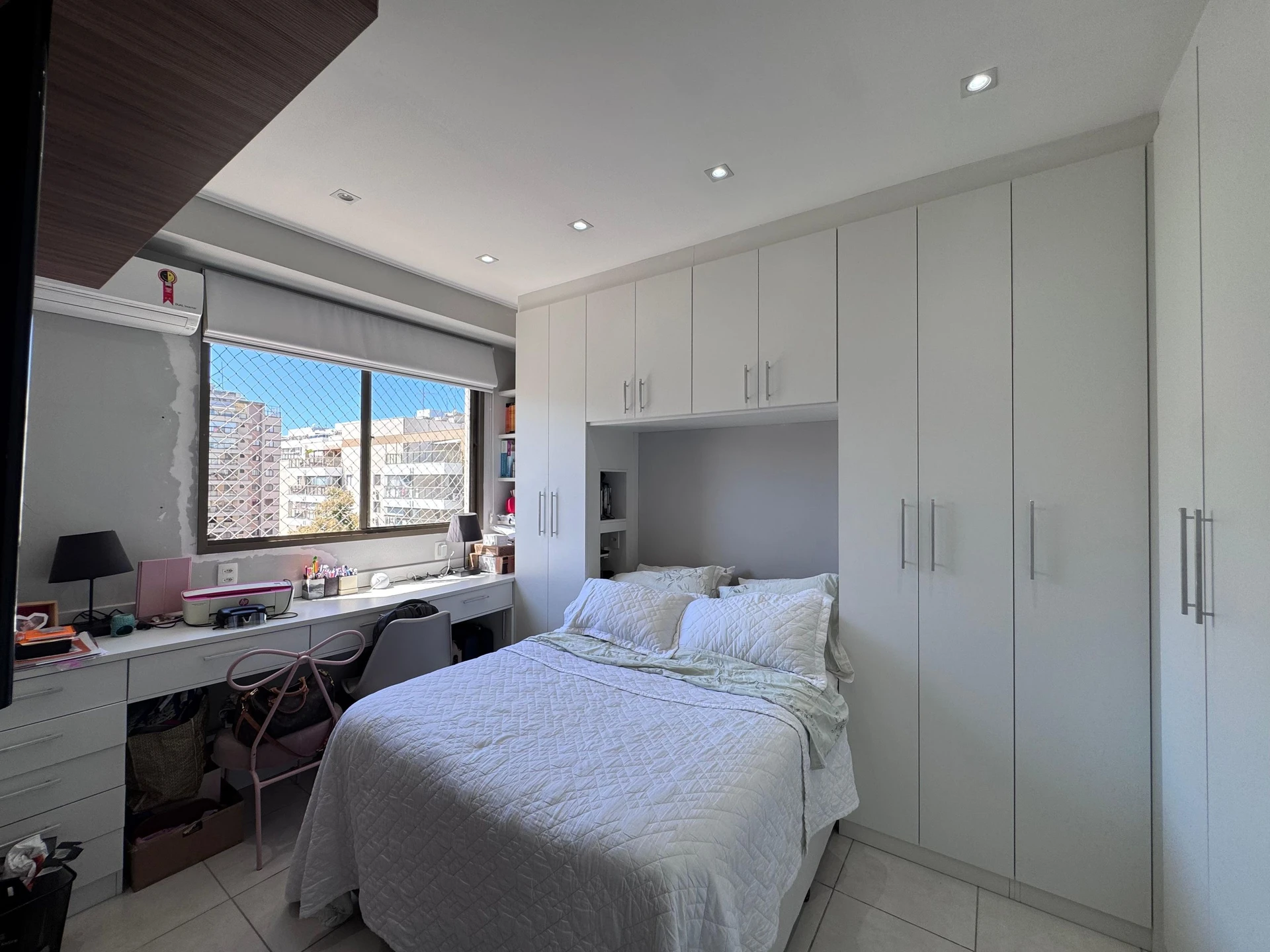 Apartamento mobiliado com 3 quartos e varanda e churrasqueira — photo 11