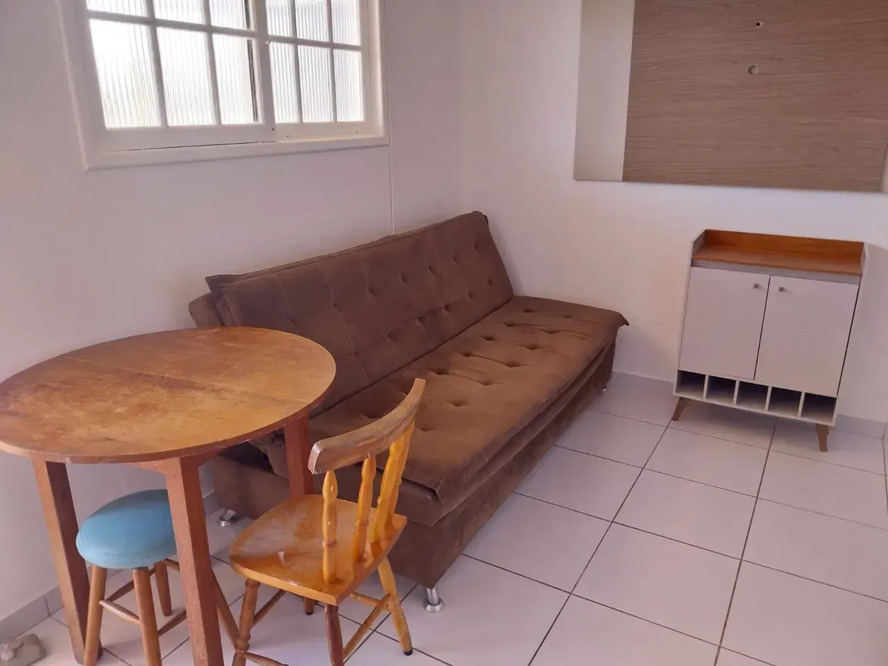 Furnished 1-bedroom apartment with 1 parking space