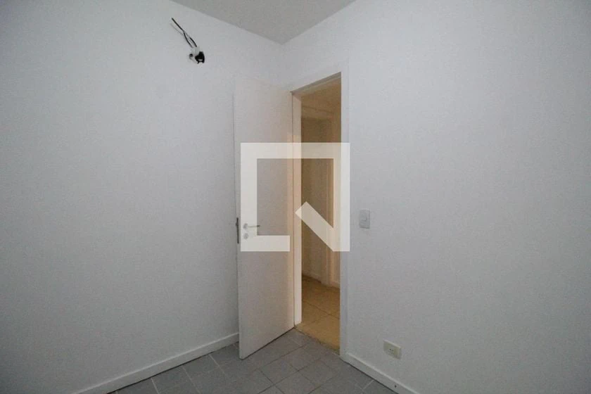3-bedroom apartment in a building with a sauna — photo 15