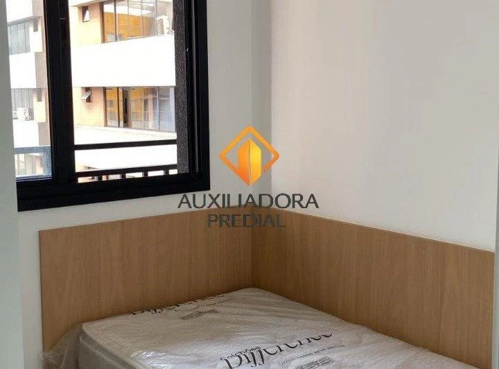Apartamento de 2 quartos com varanda e cozinha integrada — photo 4