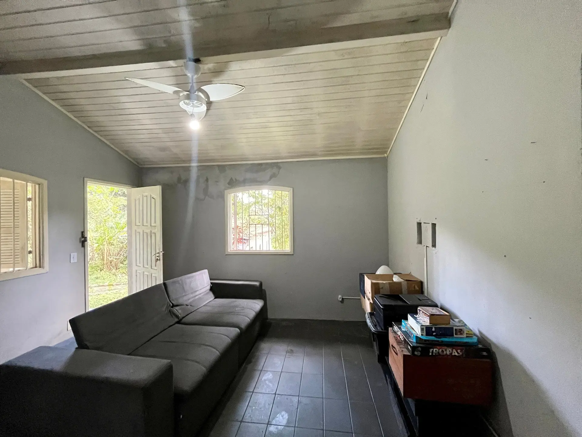 6-bedroom house with a washing machine — photo 23