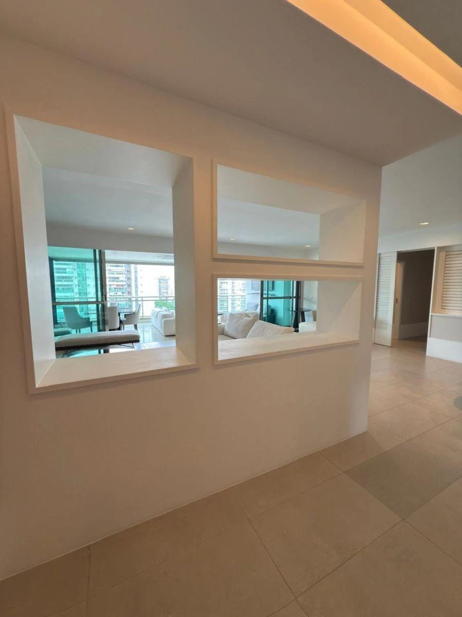 294 m² apartment with 4 suites and an open-plan kitchen — photo 14