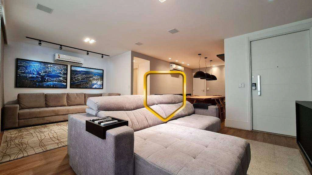 Furnished apartment with 3 en-suite bedrooms and 147 m² — photo 12