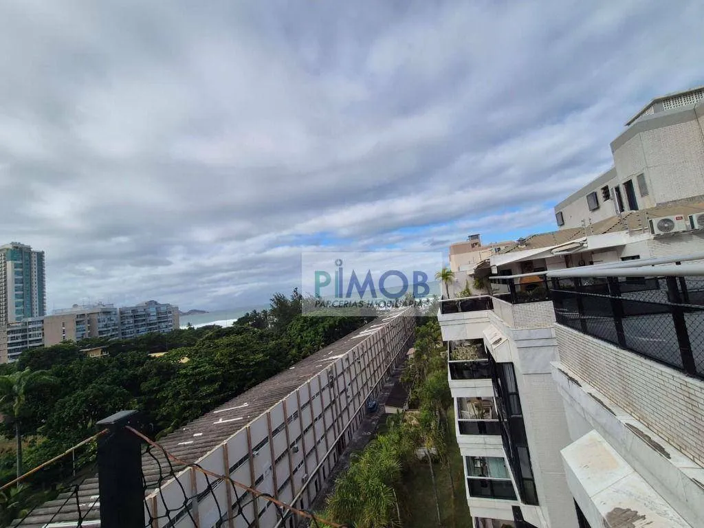 Furnished duplex penthouse with 3 bedrooms and 256 m² — photo 26
