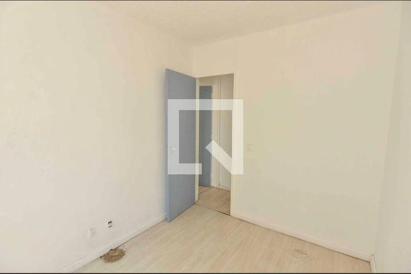 Apartamento de 2 quartos em condomínio com piscina — photo 19