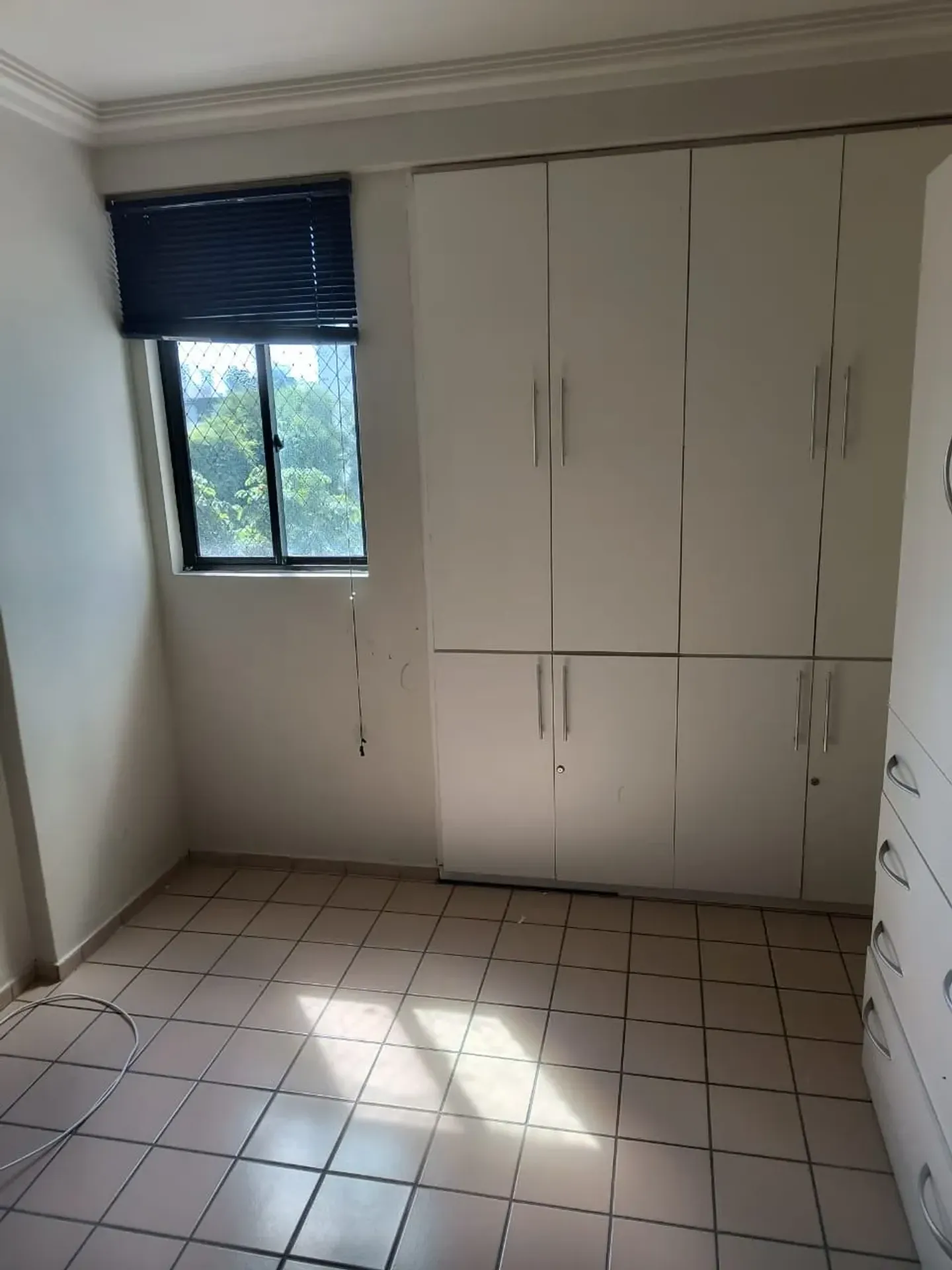 Apartment with 4 bedrooms and a private garden — photo 16