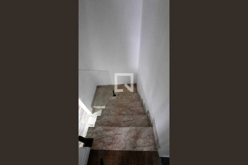 Casa para aluguel com 4 quartos e 300 m² — photo 11