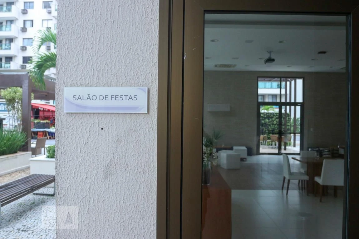 Furnished 2-bedroom apartment with 2 bathrooms and parking — photo 11