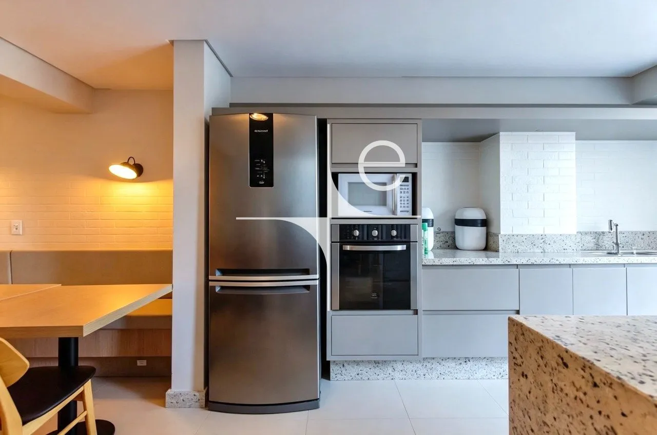 Apartment on the 4th floor with a glass-enclosed balcony — photo 25
