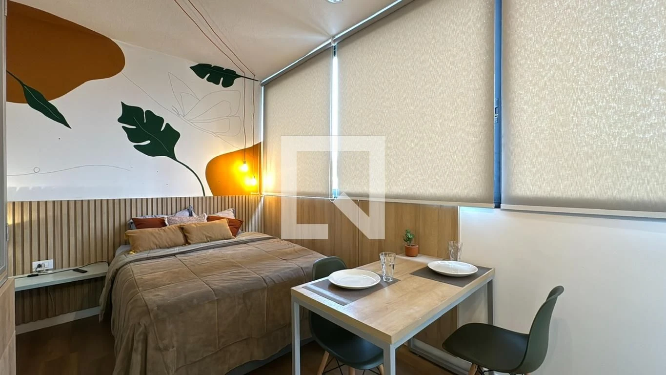 Furnished studio, 19 m², with a washing machine