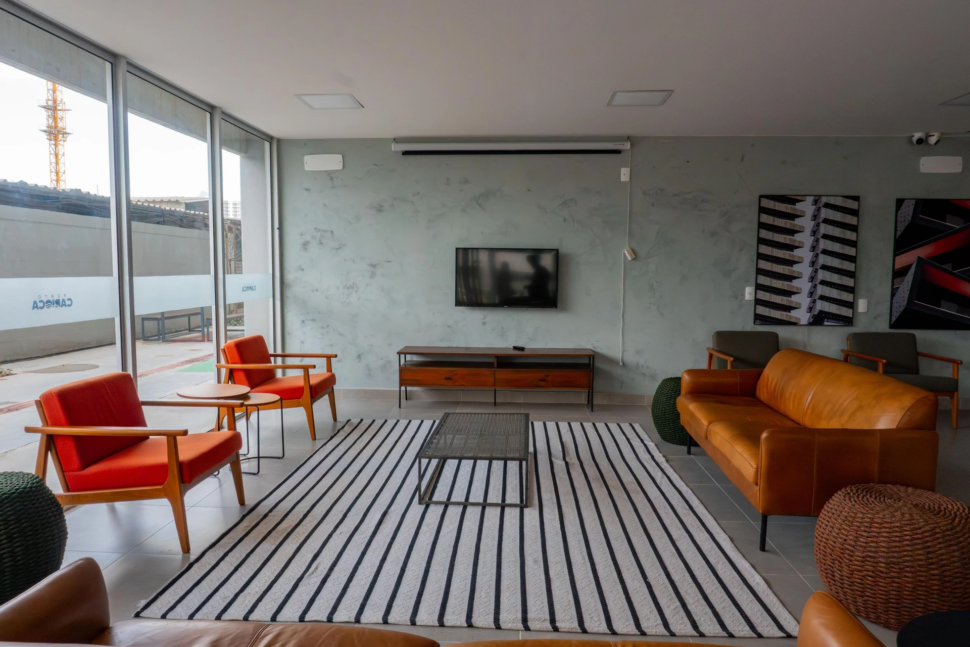 2-bedroom apartment in a building with a sauna — photo 3