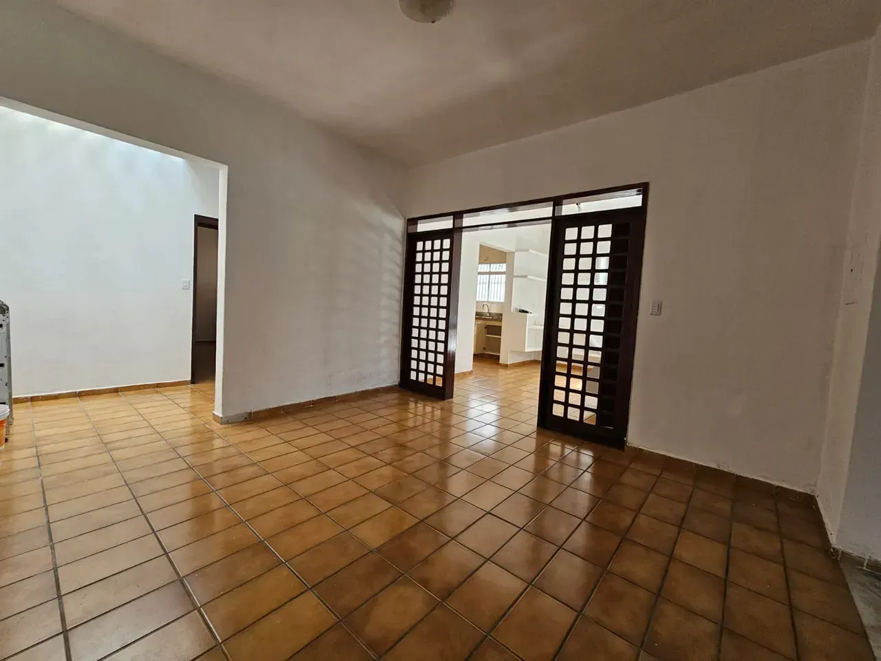 4 quartos e jardim: casa de 246 m² — photo 16