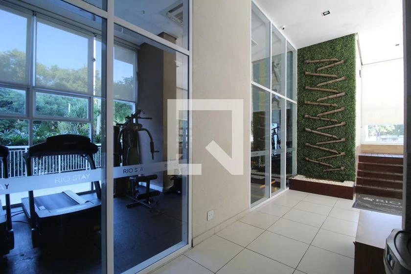 Furnished 2-bedroom apartment with an en-suite pair — photo 7