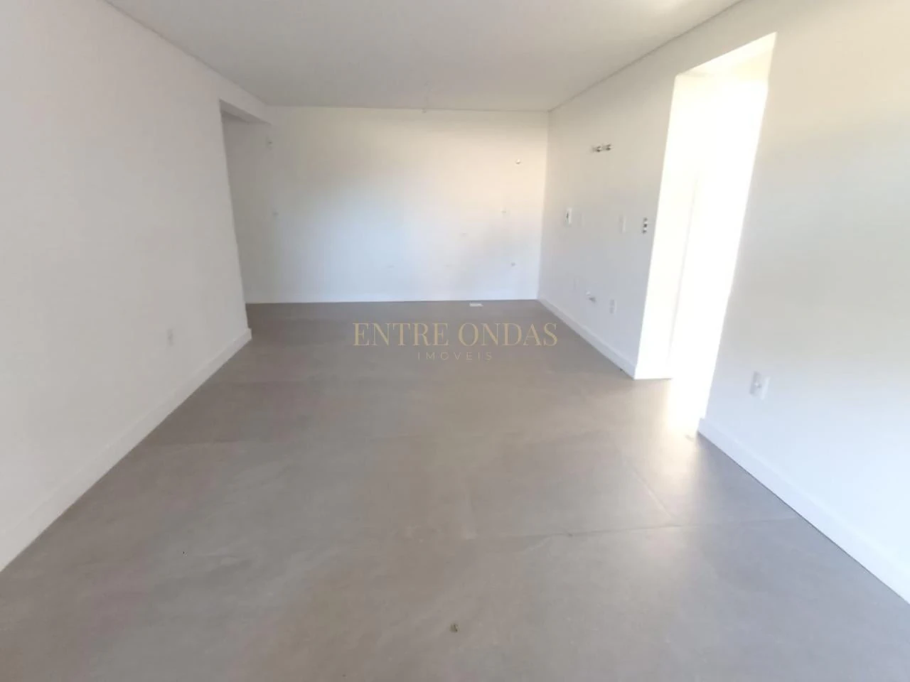 100 m² apartment with 2 bedrooms, balcony grill and garden — photo 11