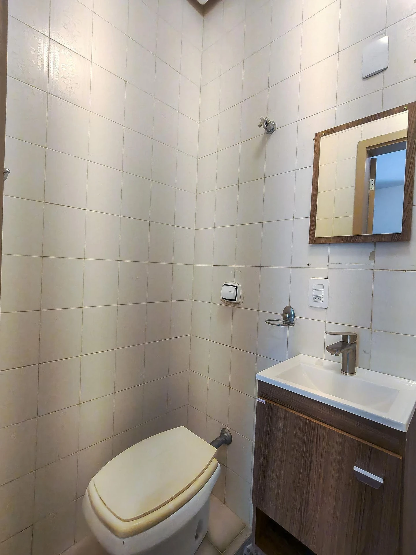 House for rent with 5 bedrooms and 8 bathrooms — photo 67