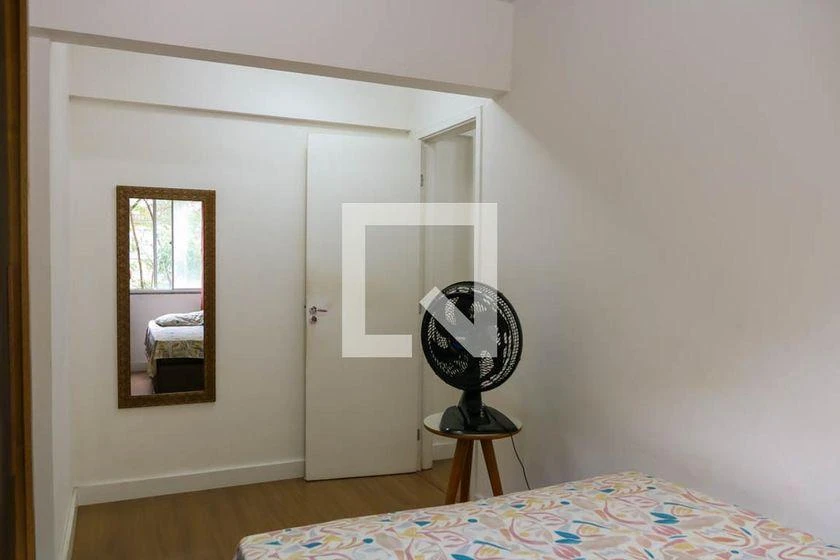 Apartamento mobiliado de 2 quartos em condomínio com piscina — photo 19