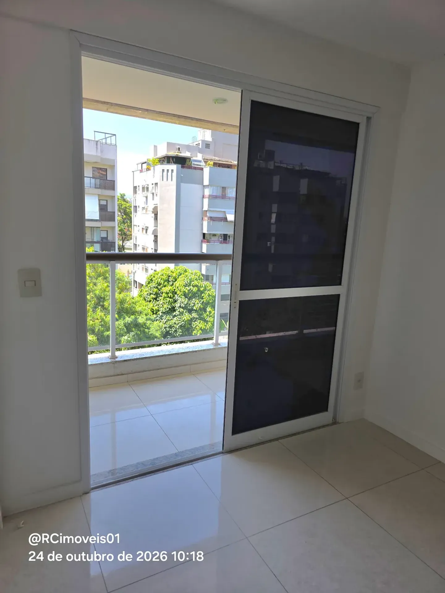 Apartment, 77 m², with a grill on the balcony — photo 12
