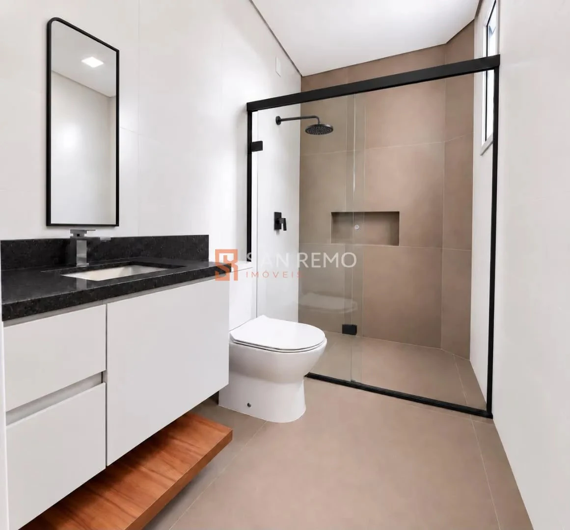 2-bedroom house with a washing machine — photo 9