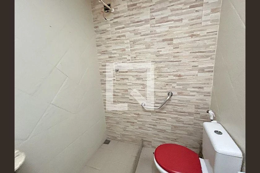 Casa para alugar sem mobília com 4 quartos e 1 banheiro — photo 37