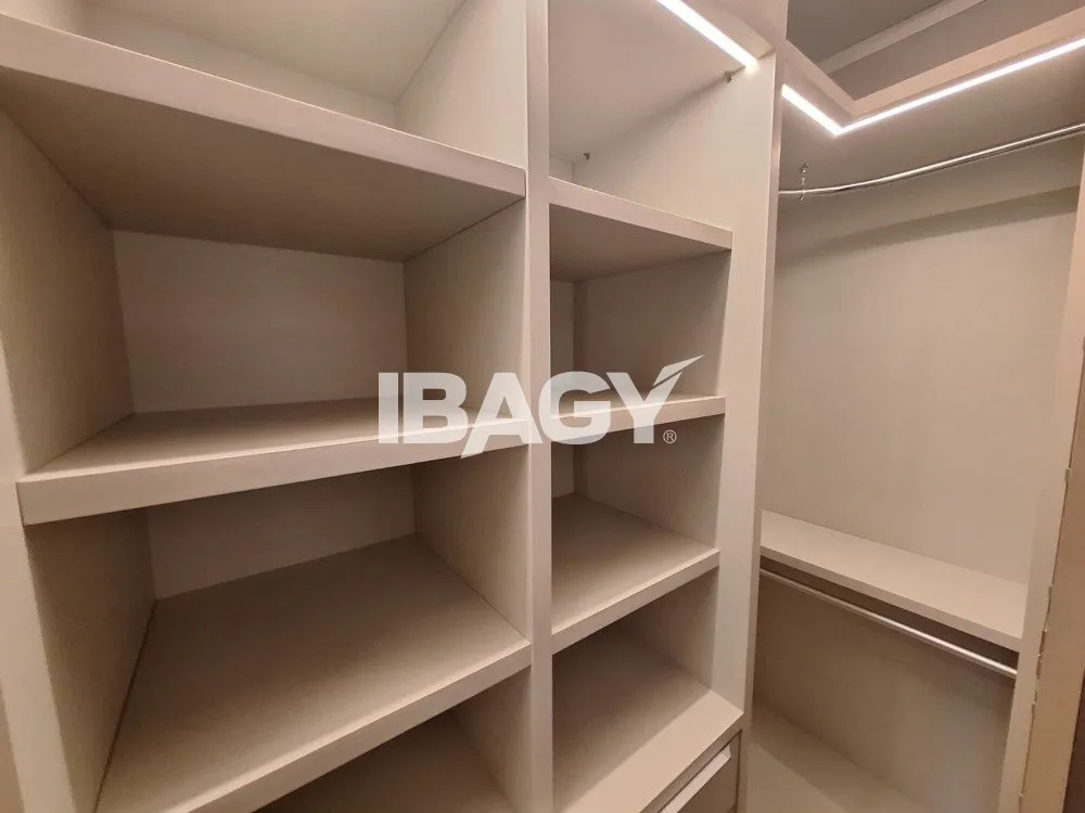 Penthouse dúplex amueblado con 3 dormitorios y 170 m² — photo 32