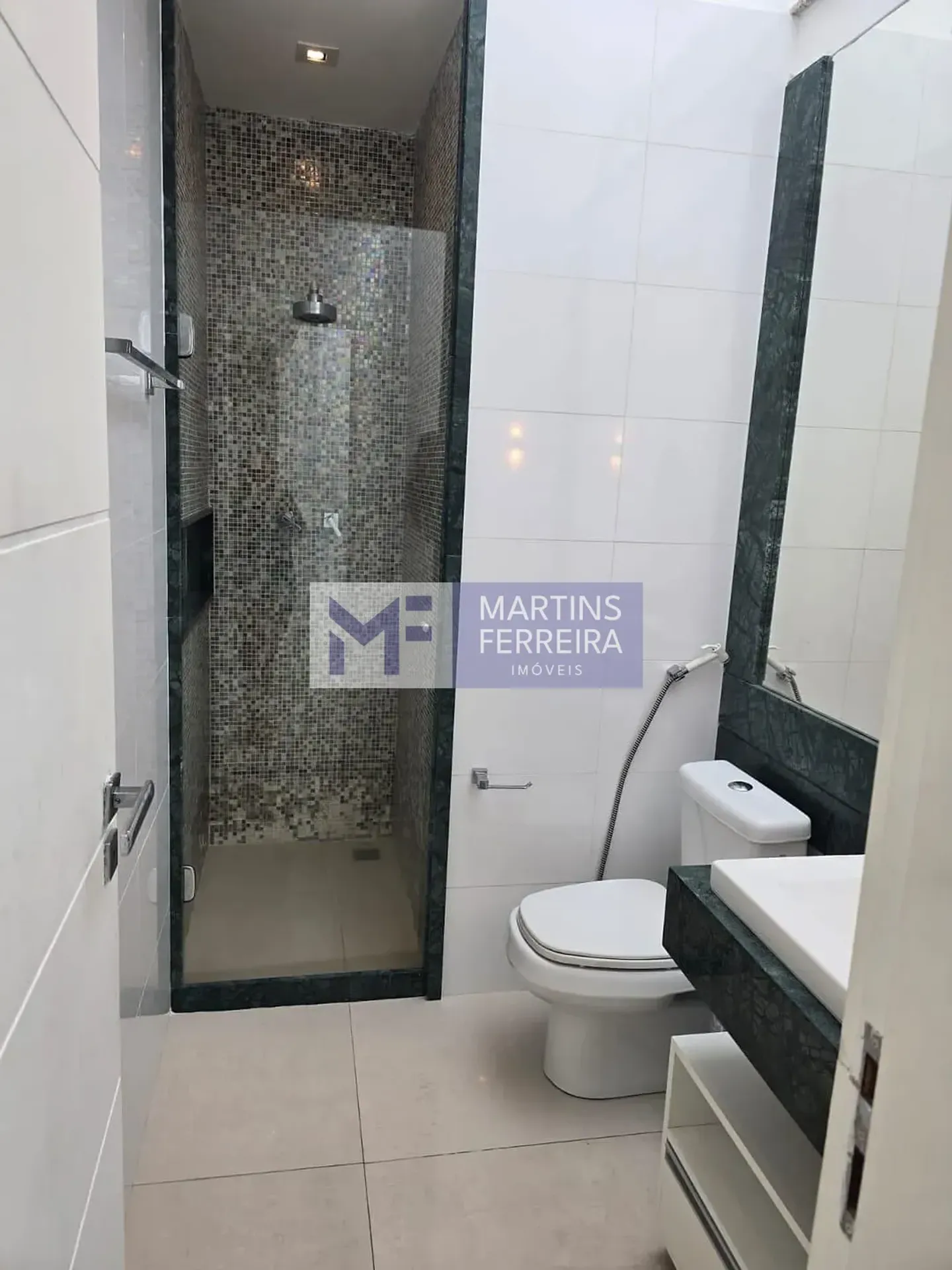 Unfurnished penthouse apartment with 4 bedrooms — photo 42