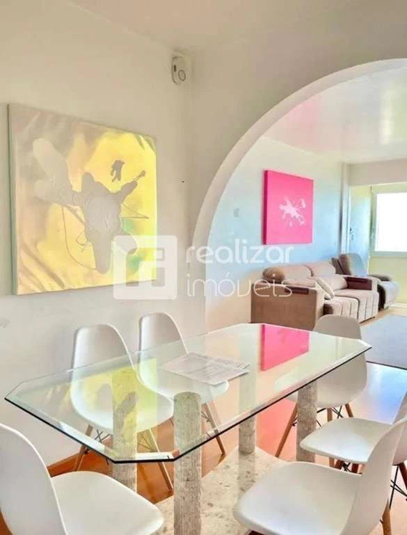 Apartamento de 129 m² con 3 dormitorios y 1 plaza — photo 4