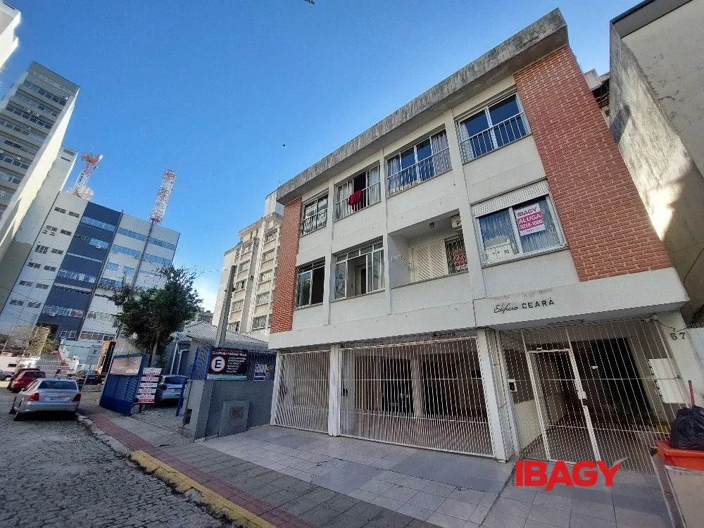 Apartamento sem mobília com 2 dormitórios e sacada — photo 12