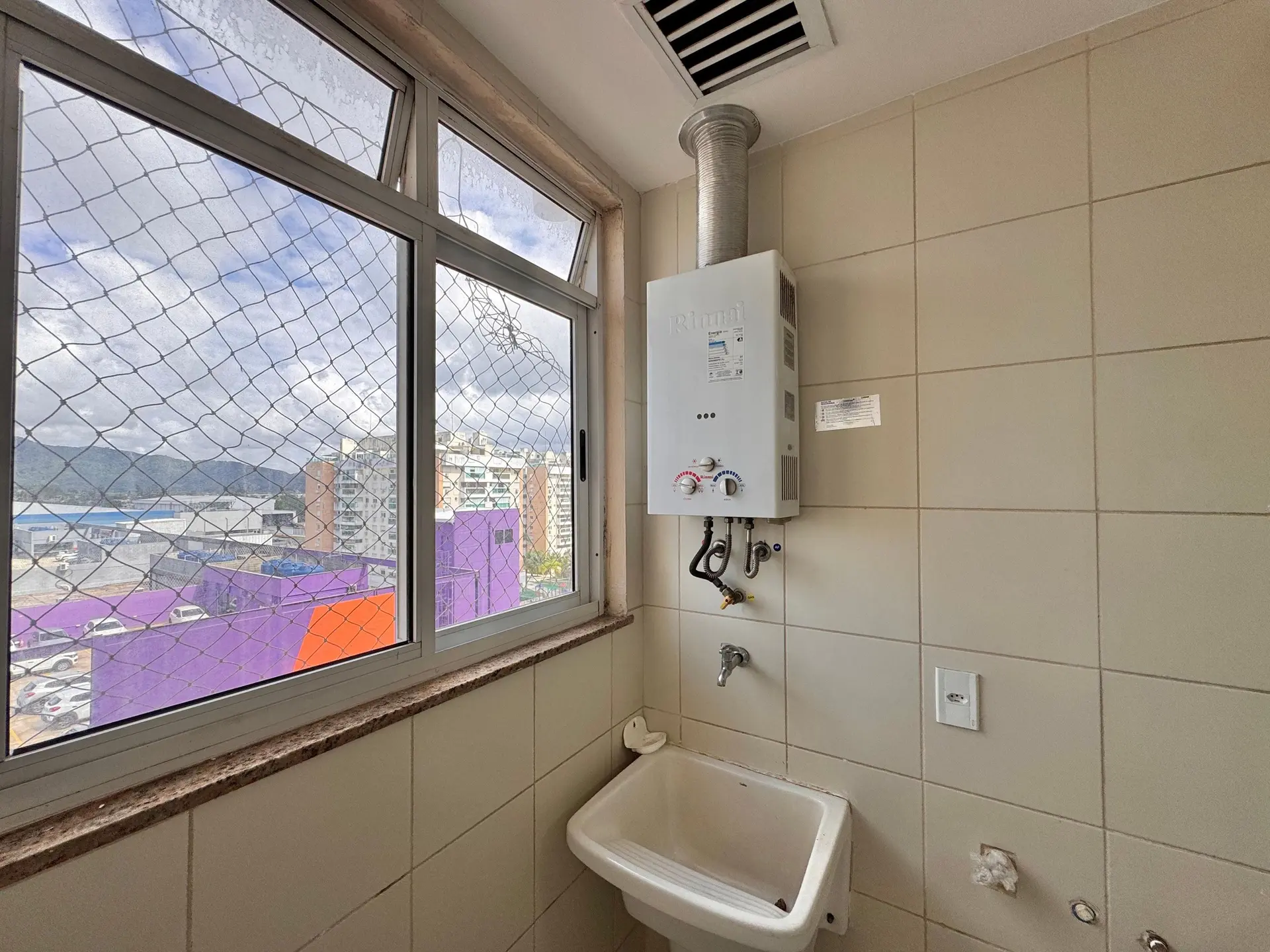 Mountain view in a 2-bedroom apartment, 74 m² — photo 57