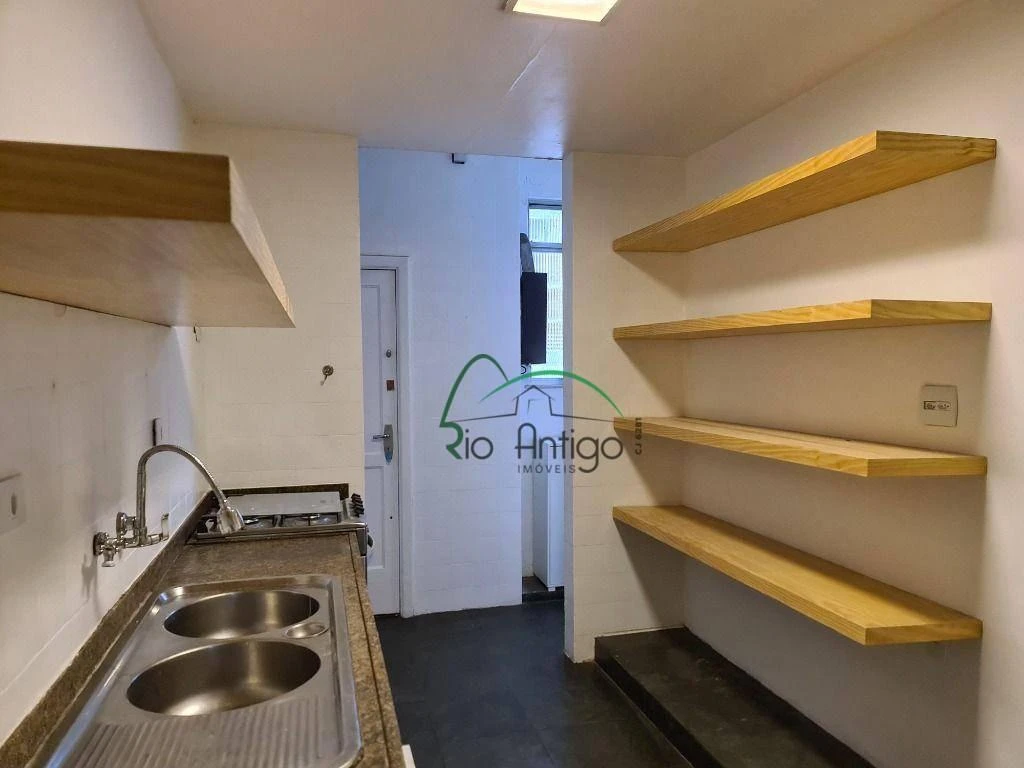 Home office in a 3-bedroom apartment, 110 m² — photo 2