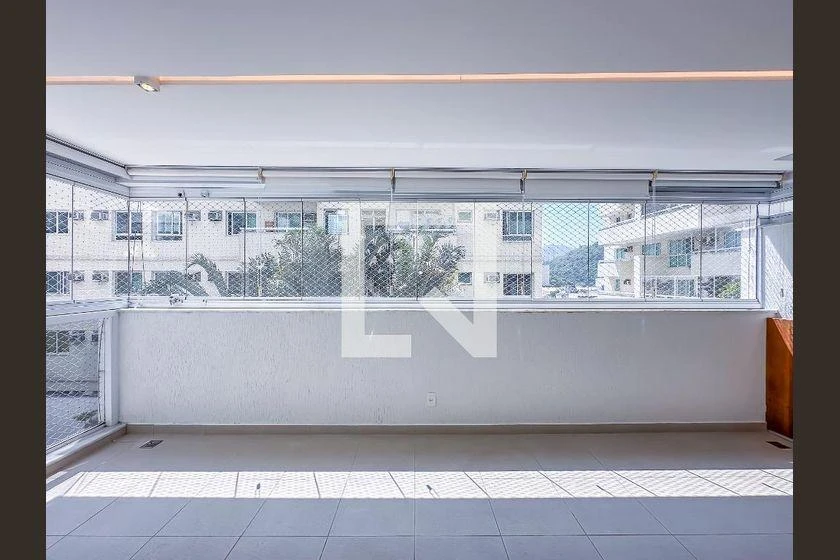 4 quartos e varanda envidraçada: apartamento de 107 m² — photo 26