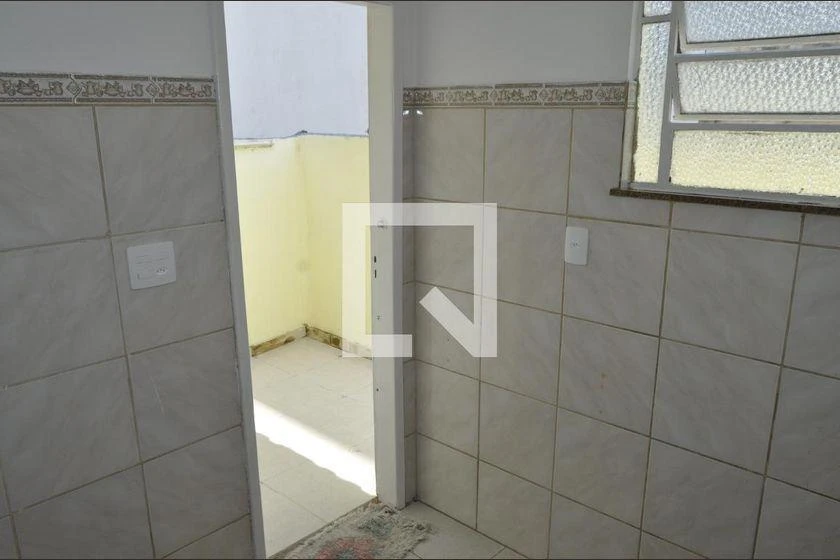 House, 85 m², with wood or laminate floors — photo 7