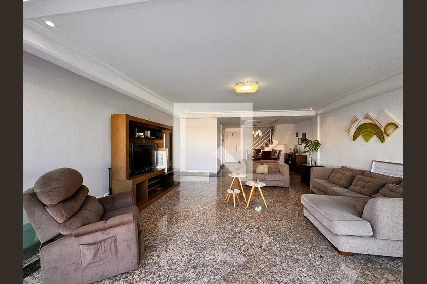 4 quartos e banheira: apartamento de 233 m² — photo 11