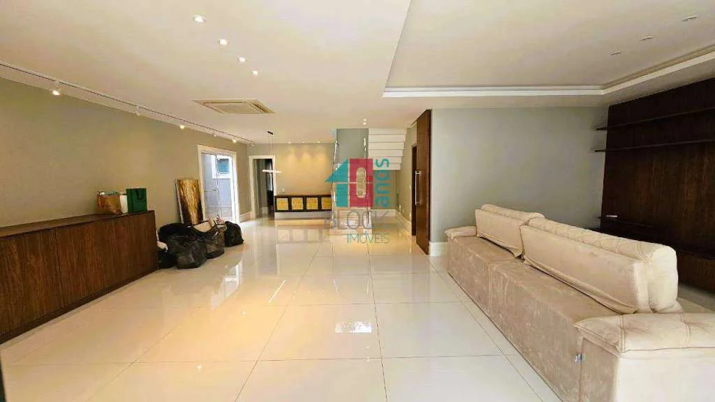 4-bedroom apartment with private garden and 364 m² — photo 7
