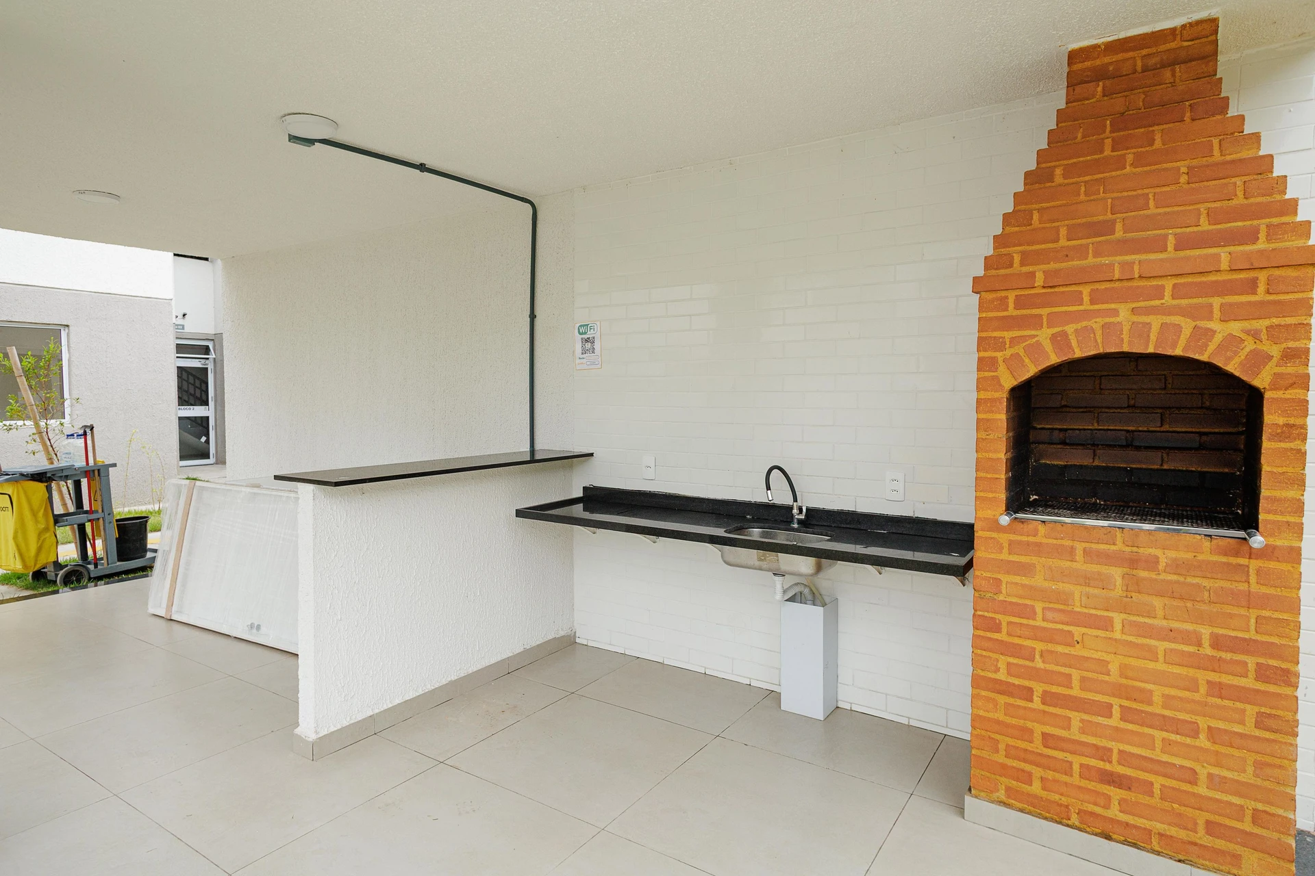 Apartamento de 2 dormitorios, 1 baño y jardín privado — photo 7