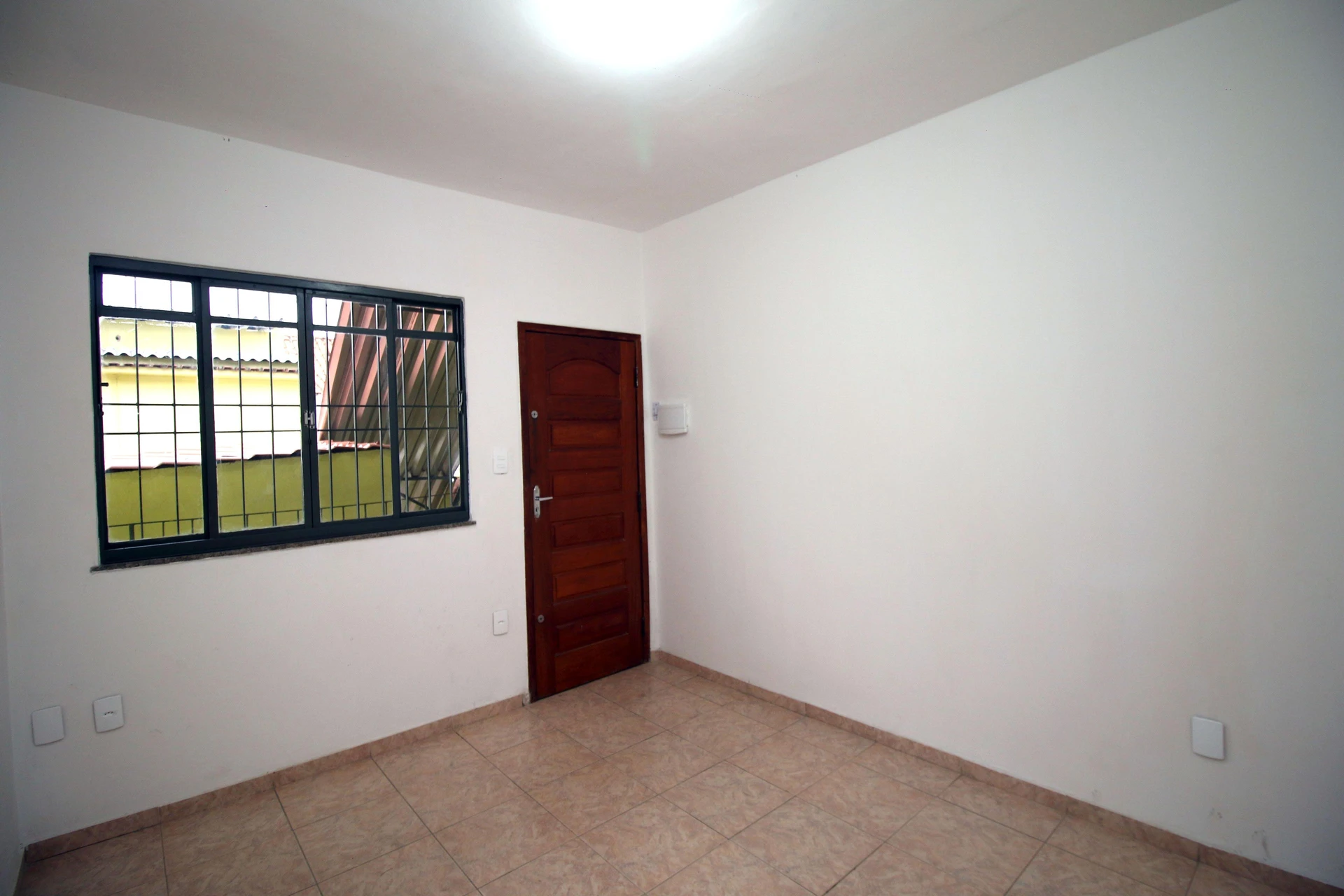 Casa sem mobília com 2 quartos e quintal privativo — photo 30